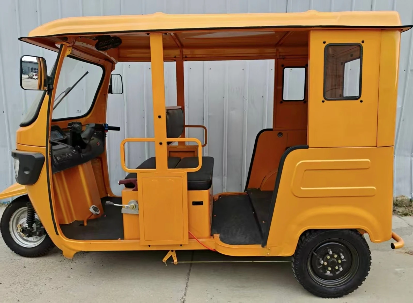 1000w Electric Passenger Tricycle for Adults1 1000w Electric Passenger Tricycle for Adults1