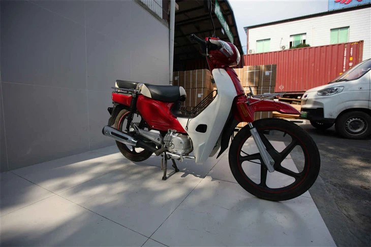 Two-wheeled Scooters
